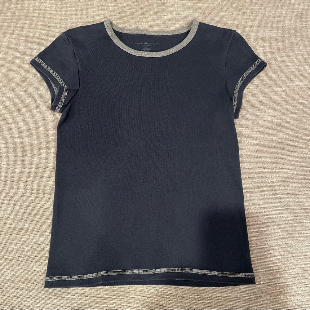 Brandy Melville hailie tee